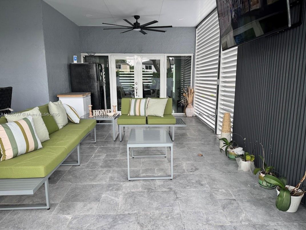 Interior, Living room