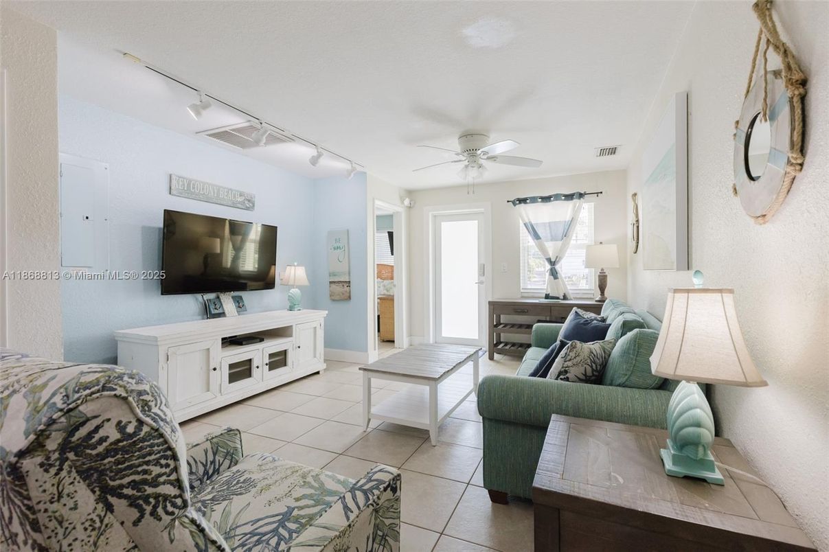 Interior, Living room