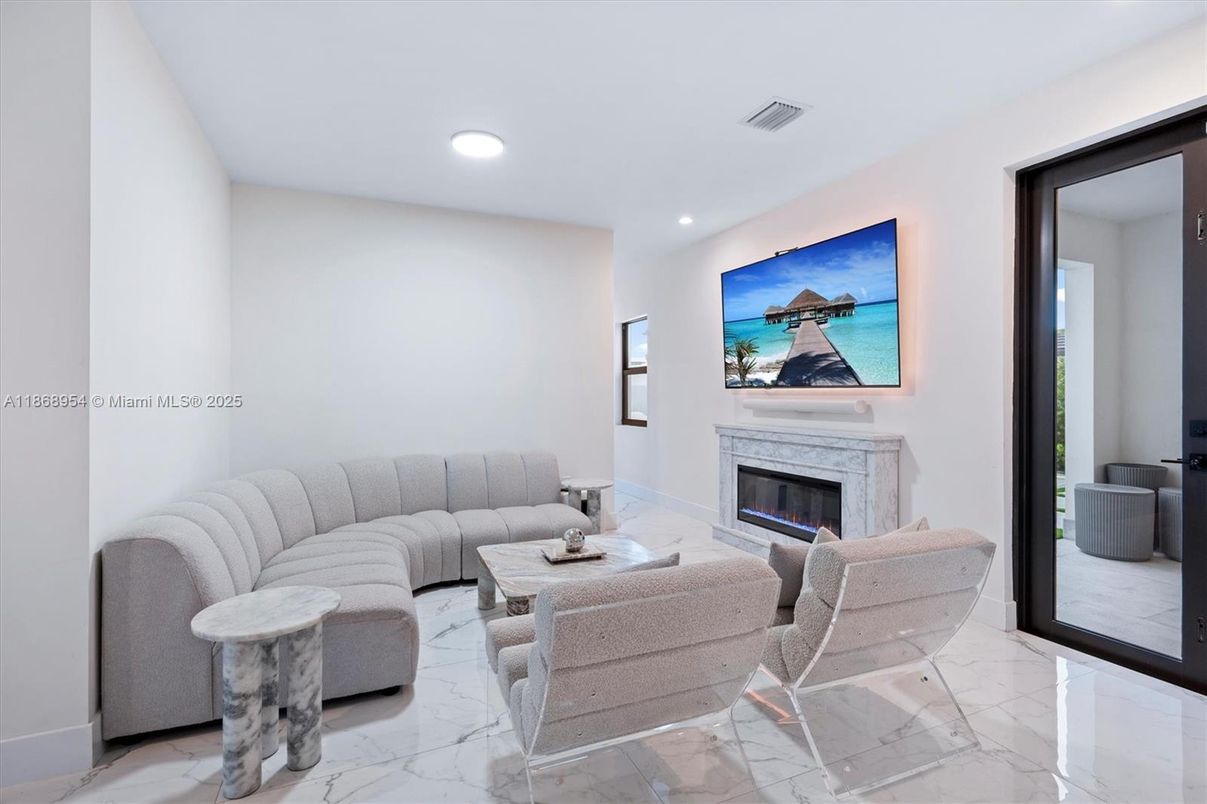 Fireplace, Interior, Living room, Marble, Recessed Lighting