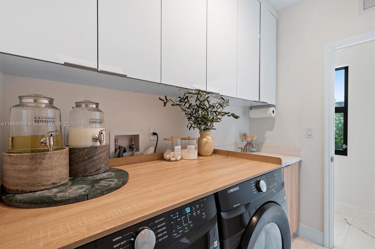 Interior, Marble, Washer