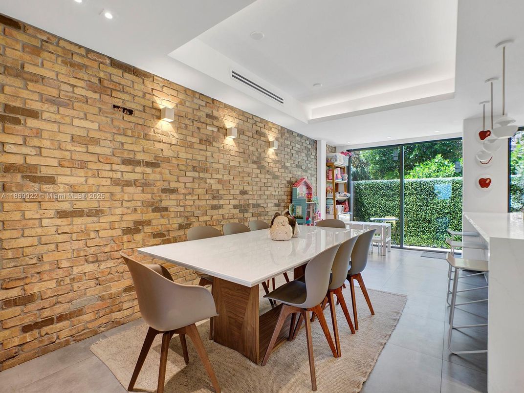 Dining room, Interior, Recessed Lighting, Stone Walls