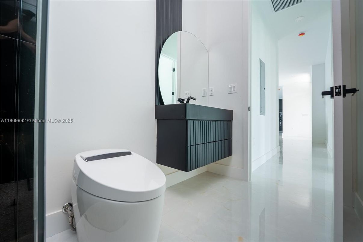 Bathroom, Interior