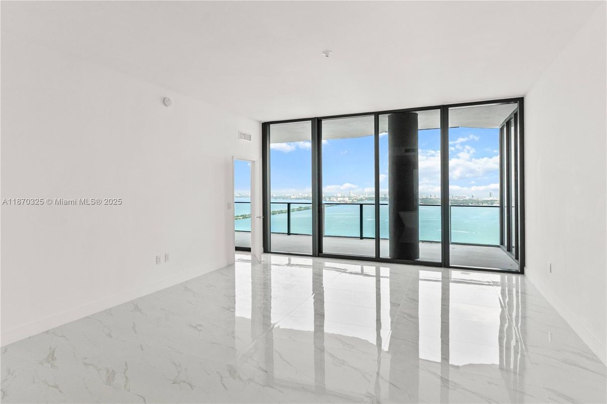 Empty room, Interior, Marble, Water