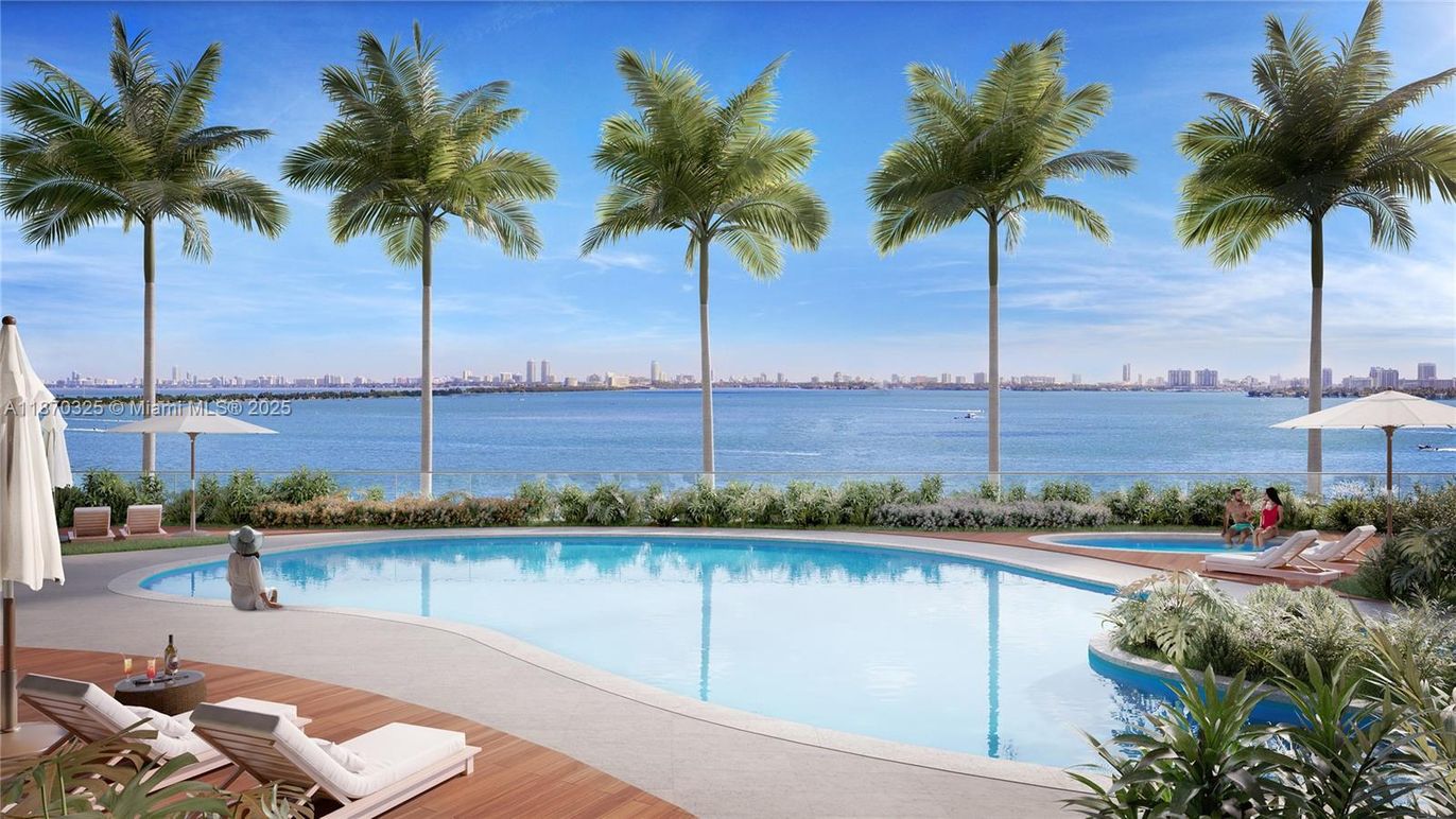 Exterior, Pool, Water