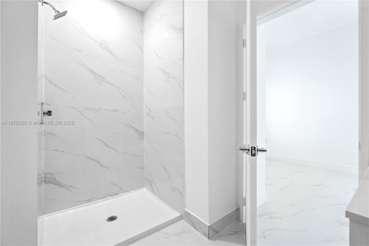 Bathroom, Interior, Marble, Marble Walls