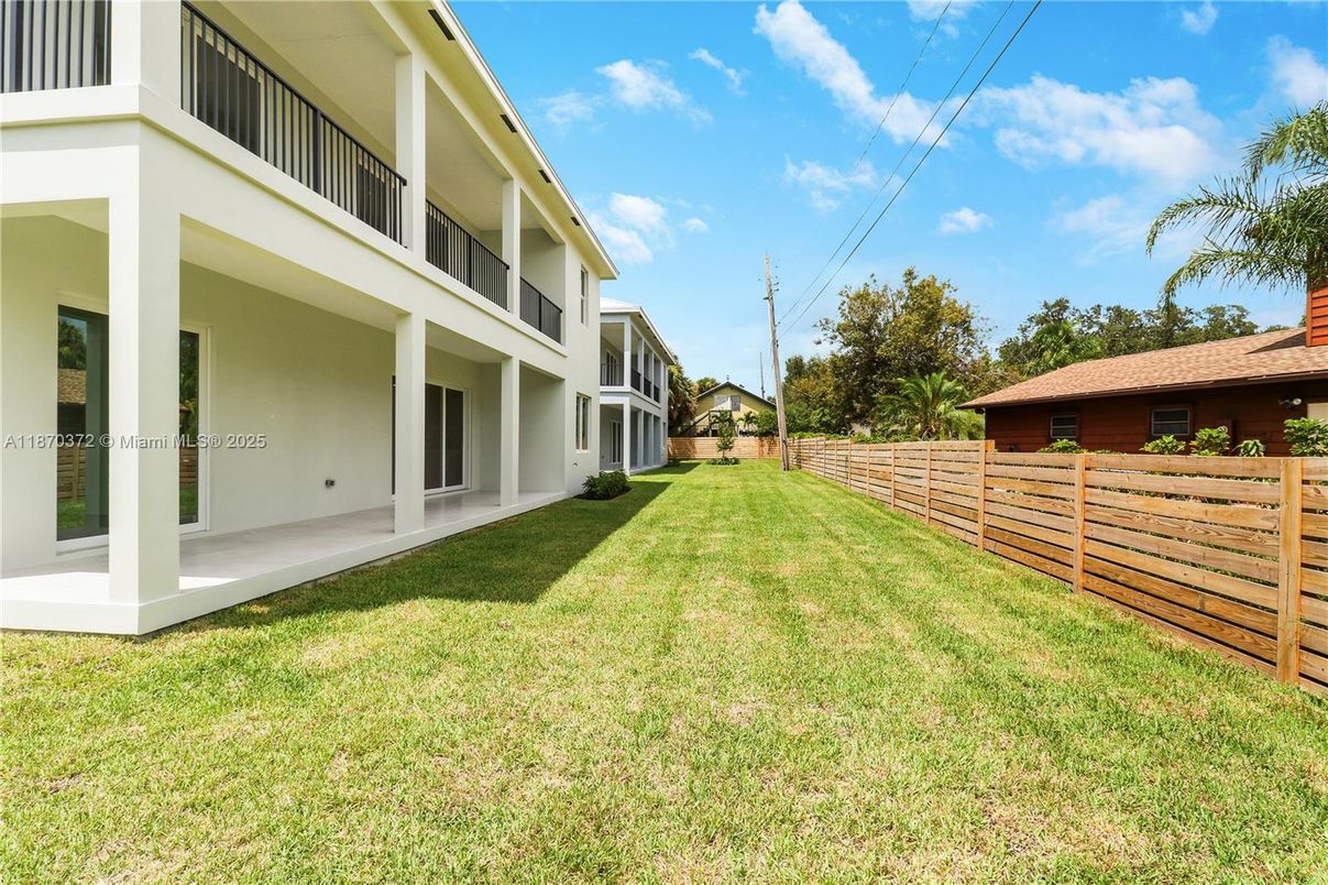 Backyard, Exterior