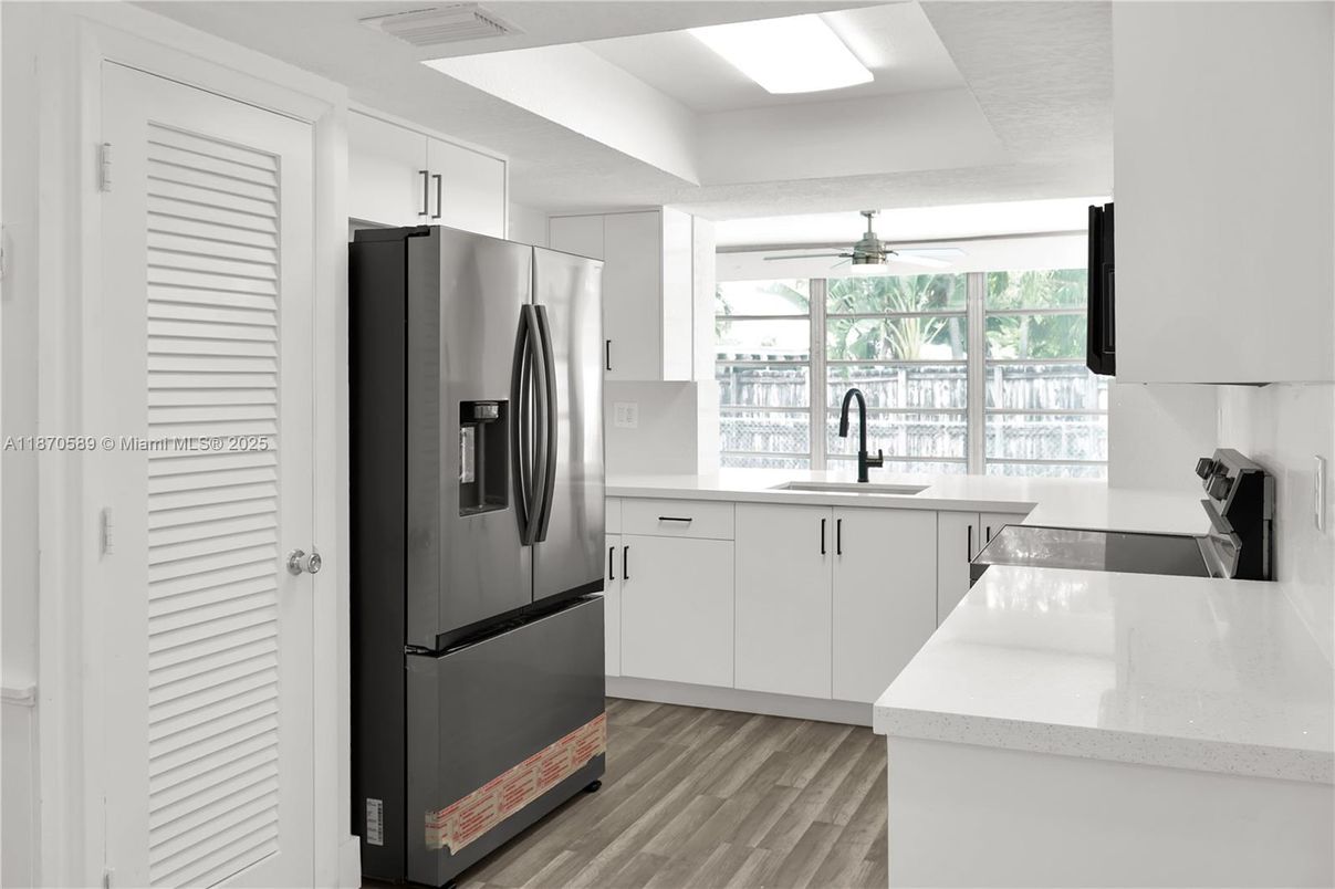 Interior, Kitchen, Wood Texture Flooring