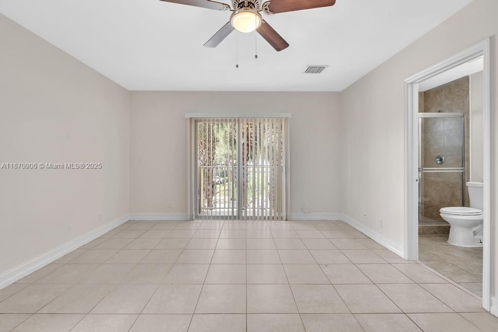 Bathroom, Empty room, Interior