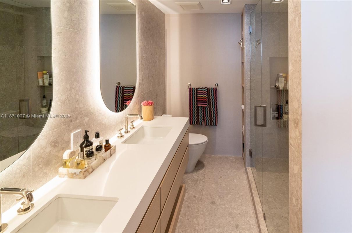 Bathroom, Dual Sink Vanities, Glass Shower, Interior, Recessed Lighting