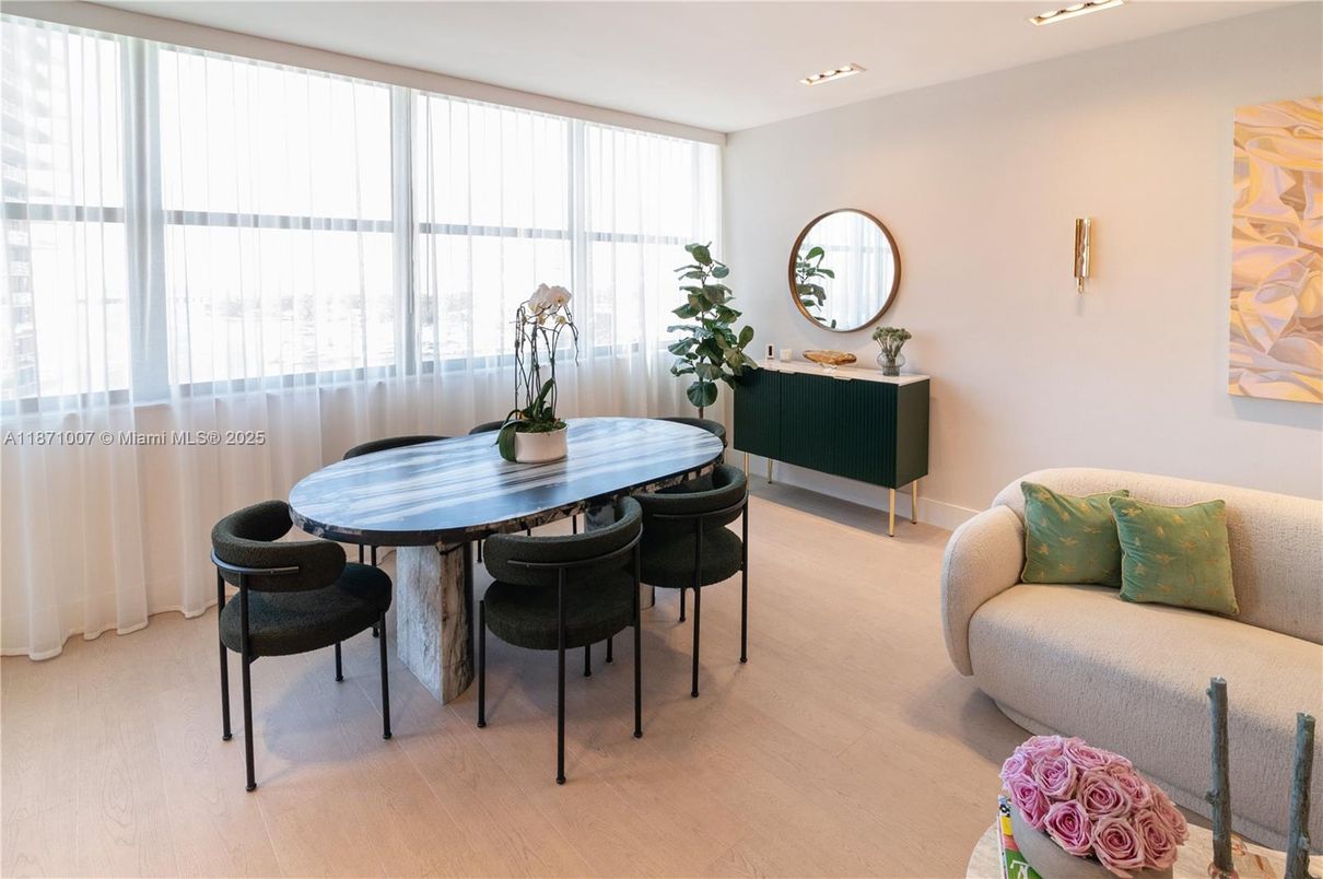 Dining room, Interior, Recessed Lighting, Wood Texture Flooring
