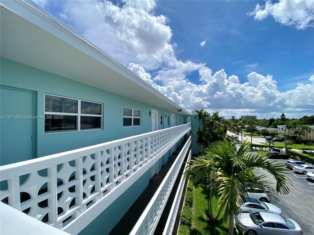 Exterior, Other