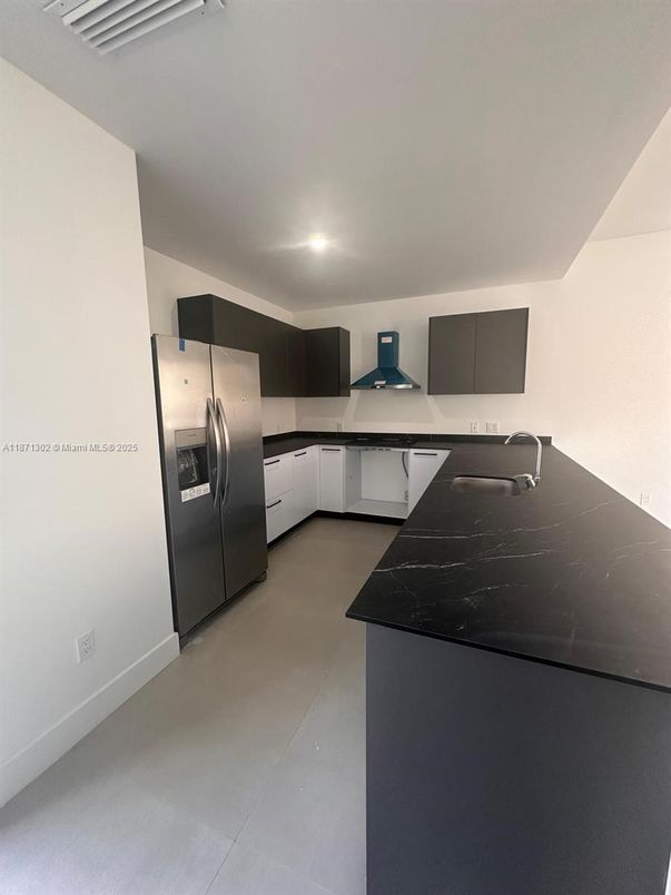 Interior, Kitchen, Recessed Lighting