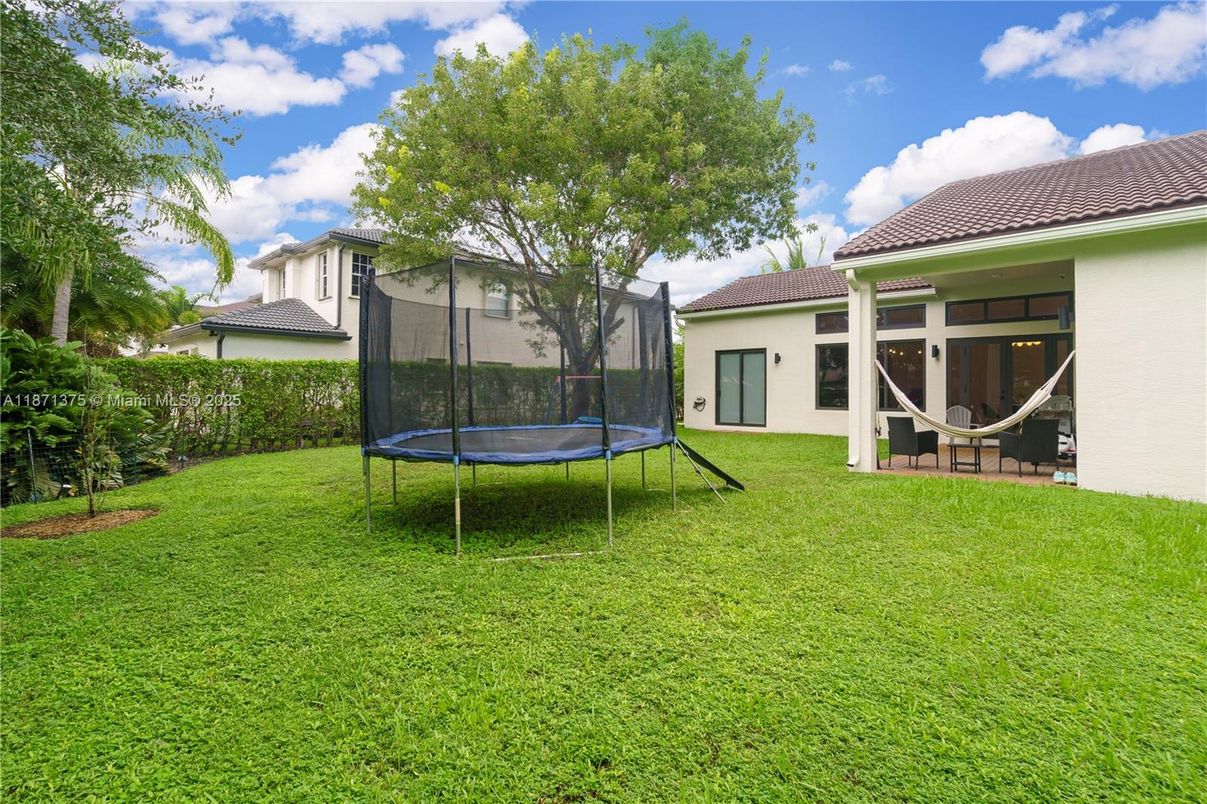 Backyard, Exterior, Playground