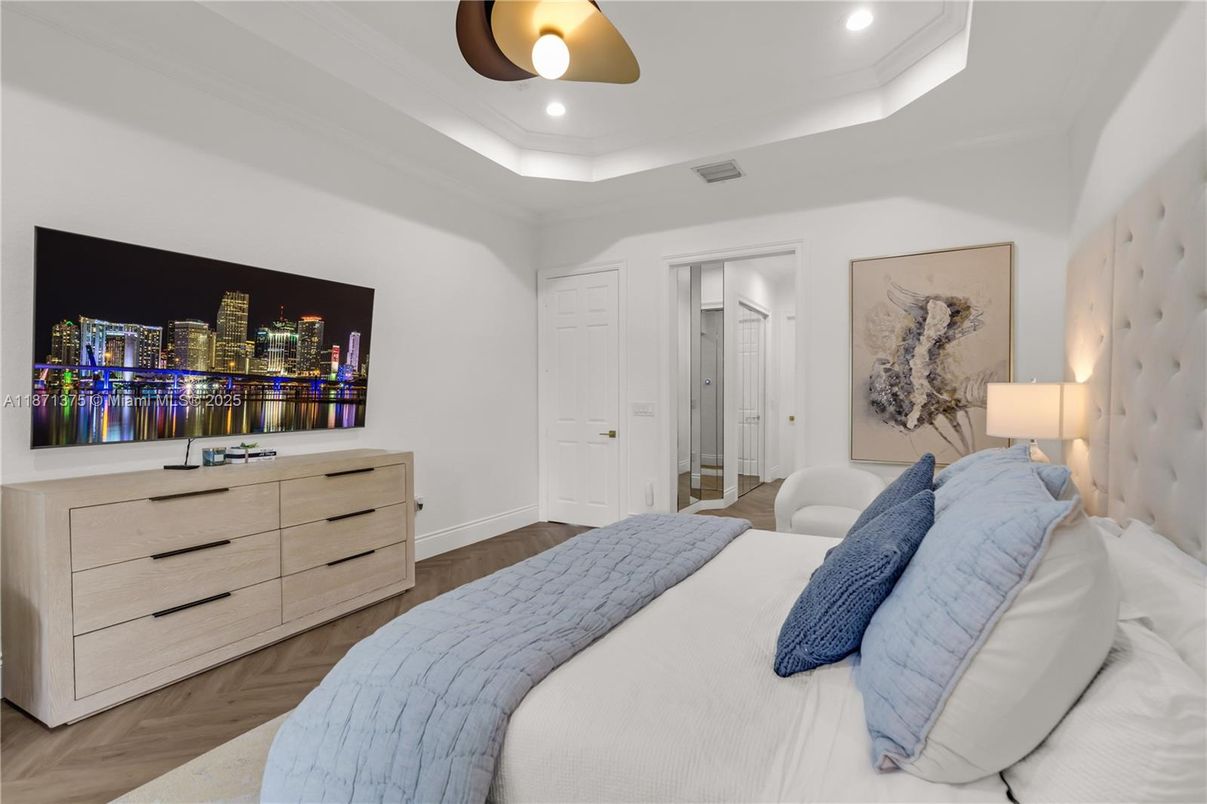Bedroom, Interior, Recessed Lighting, Wood Texture Flooring