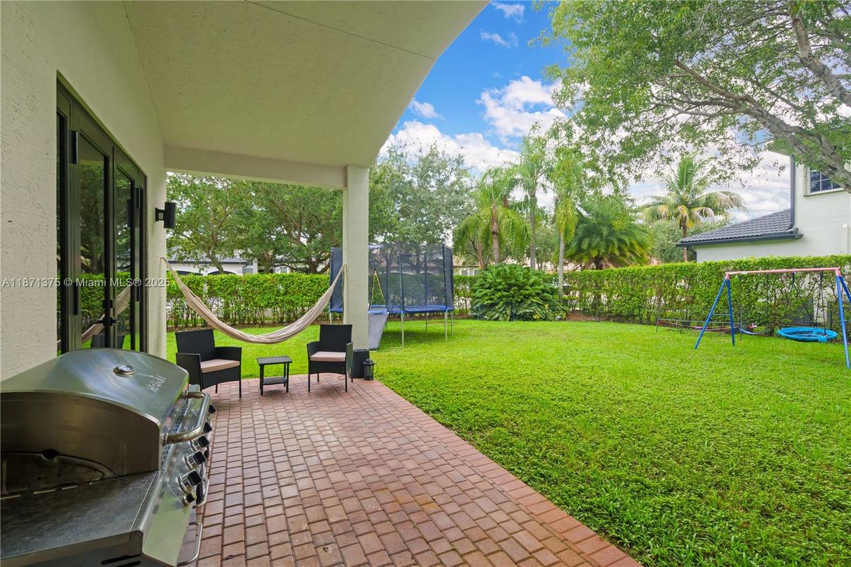 Backyard, Exterior, Playground