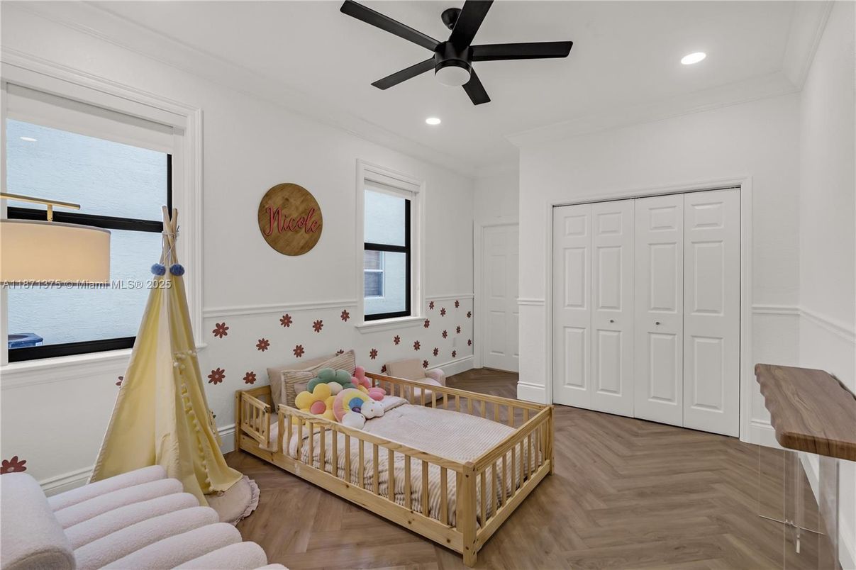 Bedroom, Interior, Recessed Lighting, Wood Texture Flooring