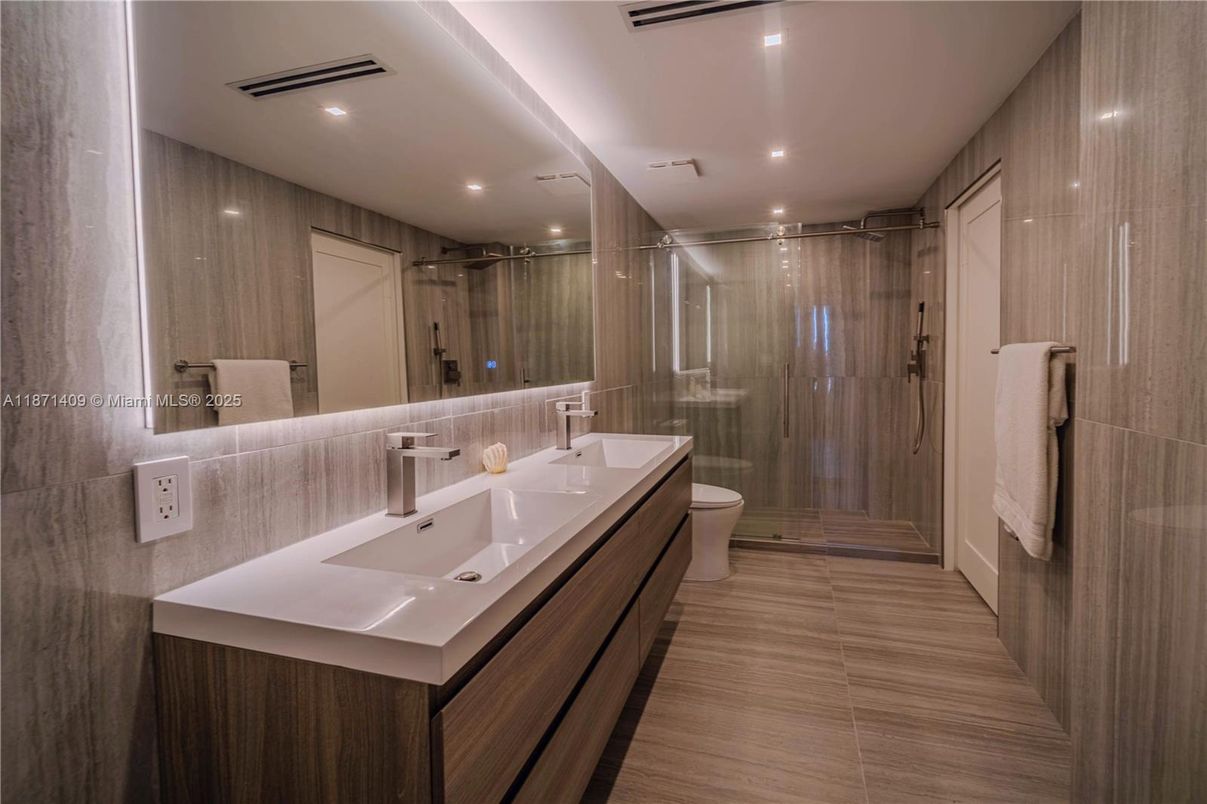 Bathroom, Dual Sink Vanities, Glass Shower, Interior, Recessed Lighting