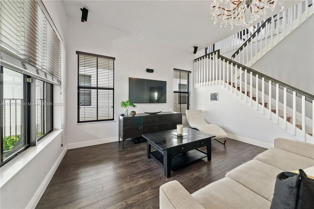 Chandelier, Interior, Living room, Wood Texture Flooring
