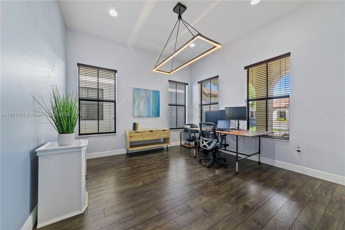 Home Office, Interior, Pendant Lights, Recessed Lighting, Wood Texture Flooring