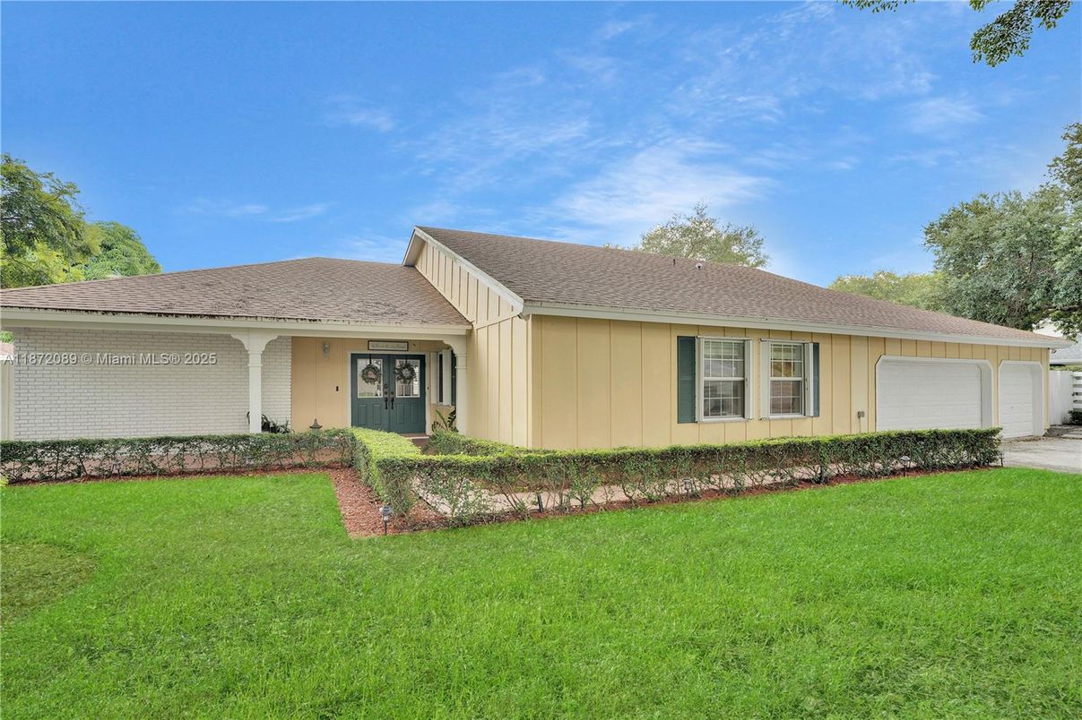 Attached, Backyard, Exterior, Facade, Ranch