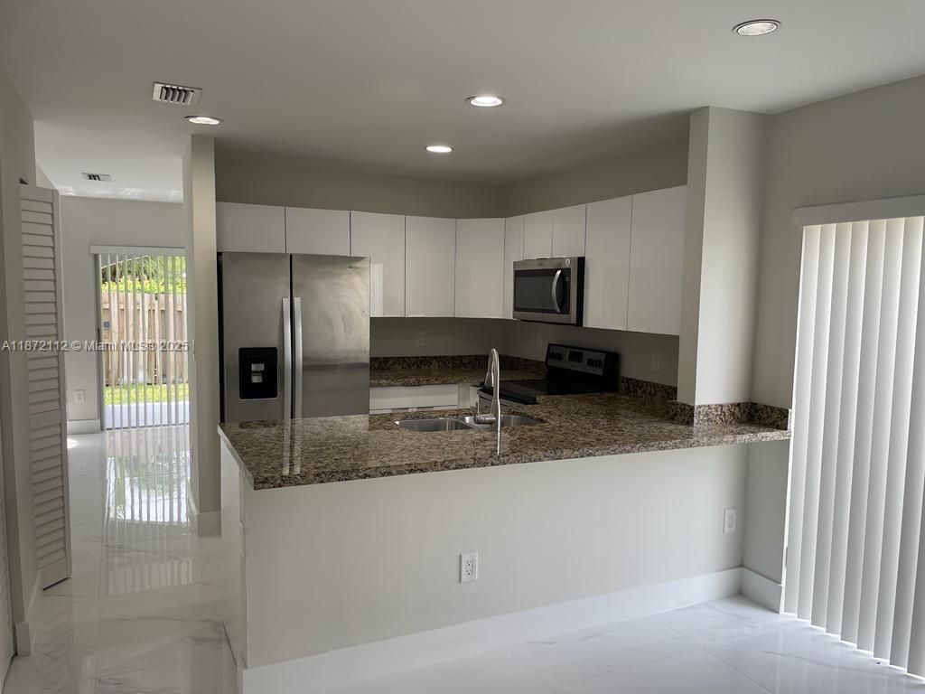Interior, Kitchen, Marble, Recessed Lighting, Stainless Steel Appliances