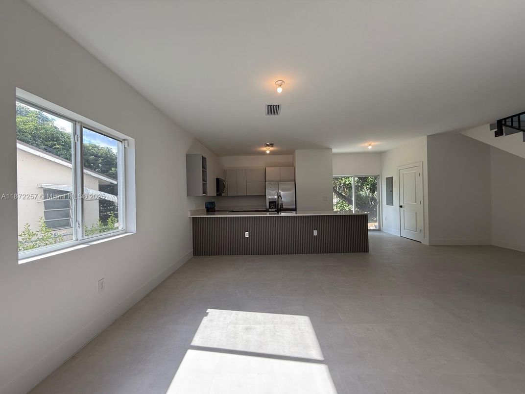 Empty room, Interior, Kitchen