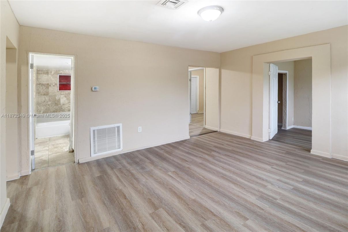 Empty room, Interior, Wood Texture Flooring
