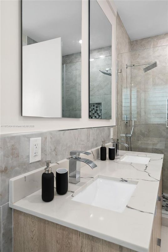 Bathroom, Dual Sink Vanities, Glass Shower, Interior