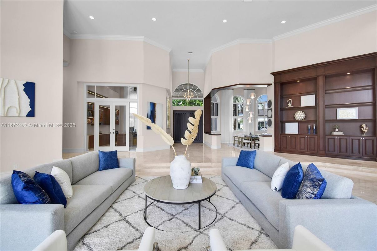 Dining room, Fireplace, Interior, Living room, Recessed Lighting