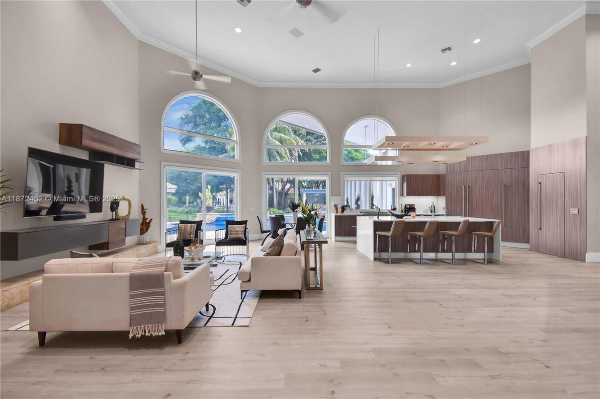 Interior, Kitchen, Living room, Pendant Lights, Recessed Lighting, Wood Texture Flooring