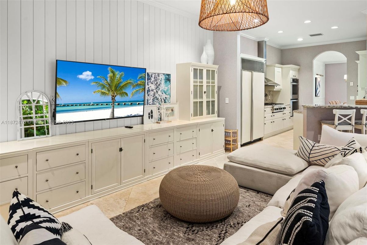 Interior, Kitchen, Living room, Recessed Lighting