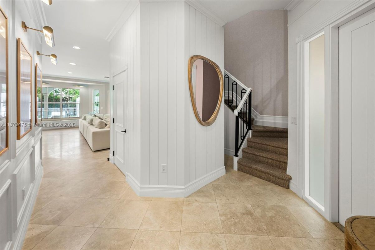 Interior, Recessed Lighting