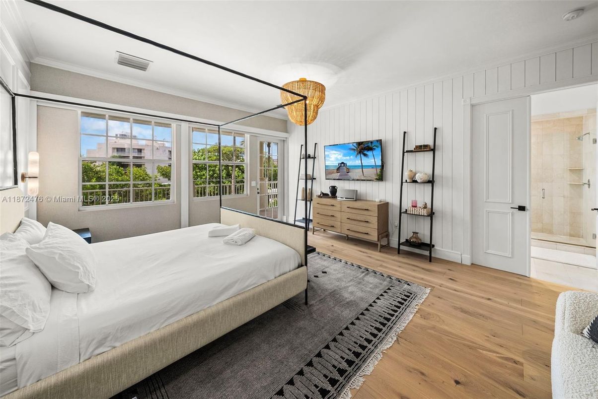 Bedroom, Chandelier, Interior, Wood Texture Flooring