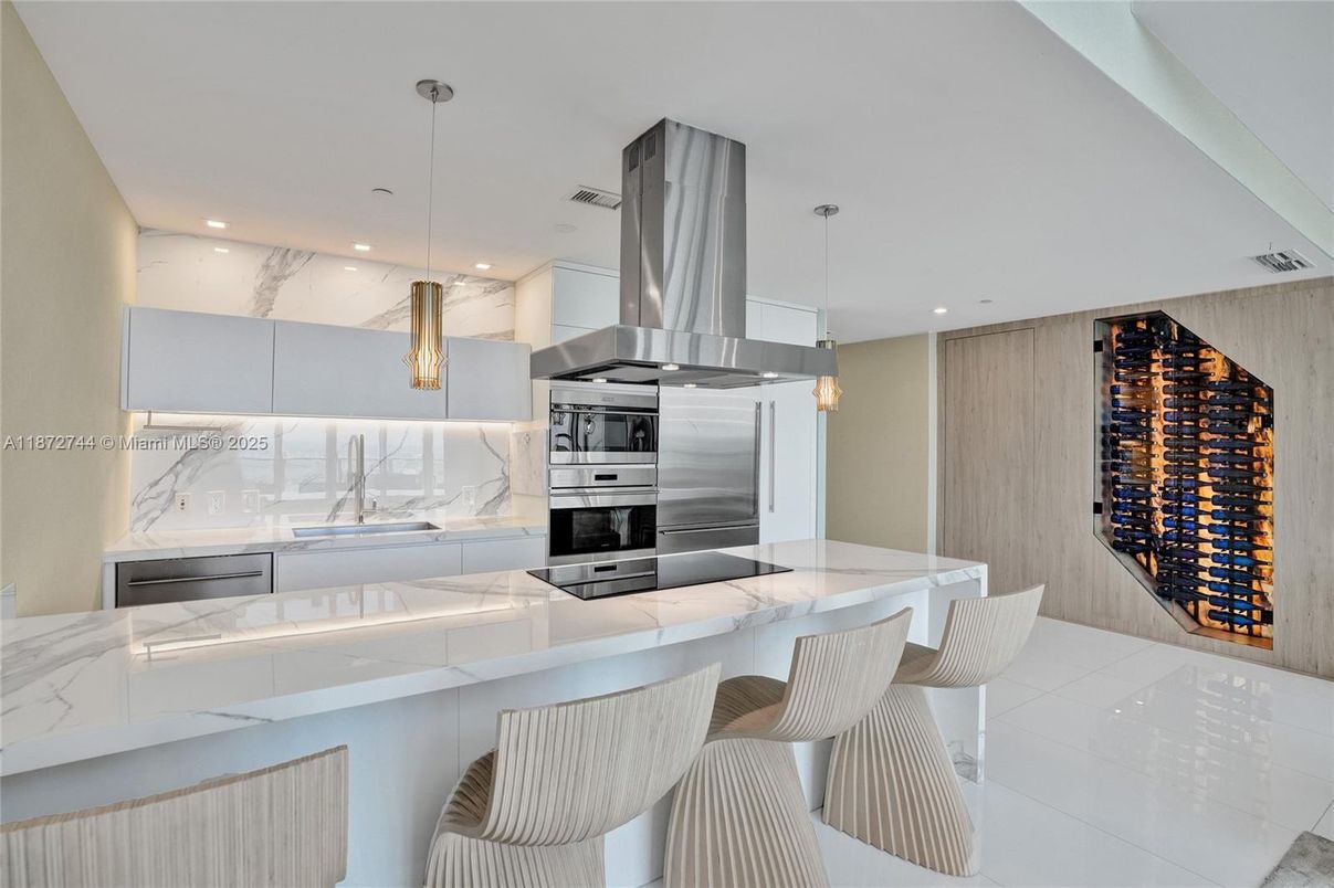 Interior, Kitchen, Pendant Lights, Recessed Lighting, Stainless Steel Appliances