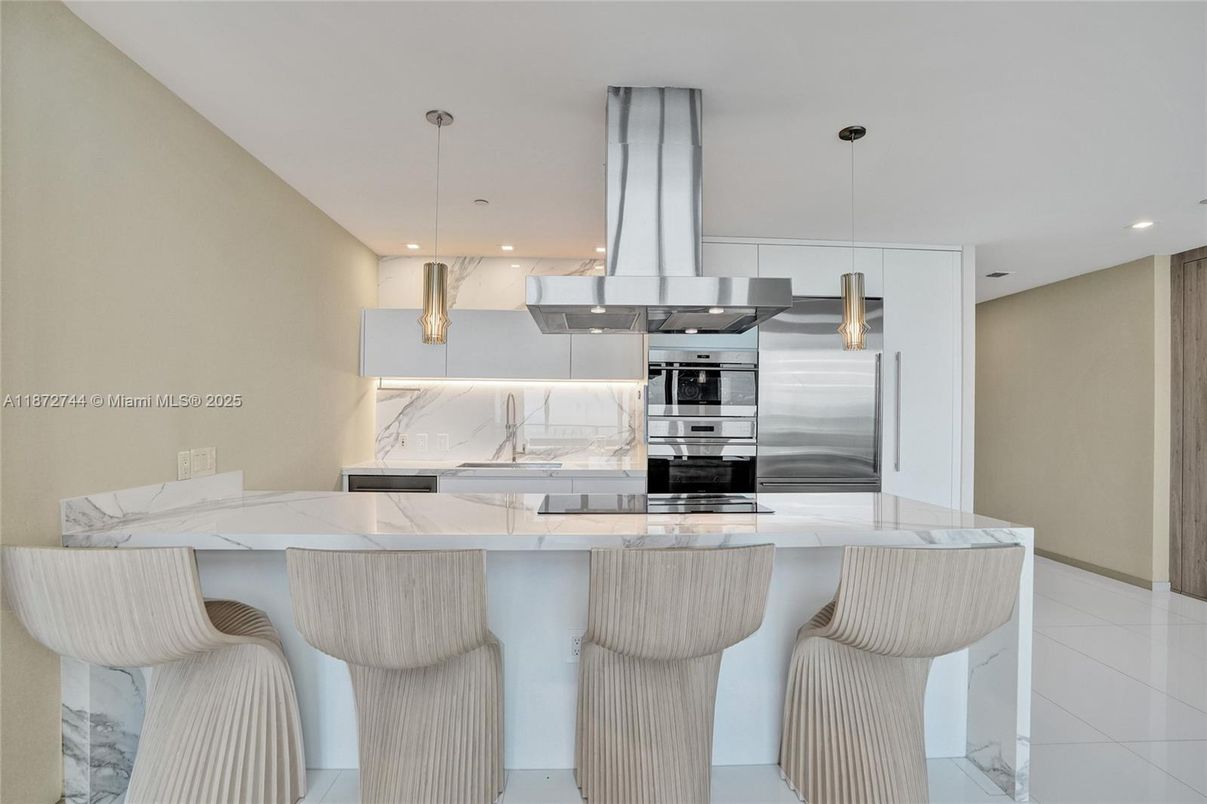 Interior, Kitchen, Pendant Lights, Recessed Lighting, Stainless Steel Appliances