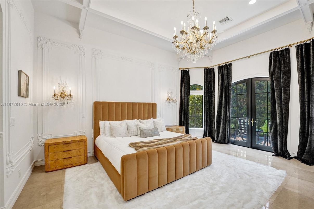 Bedroom, Chandelier, Interior, Recessed Lighting