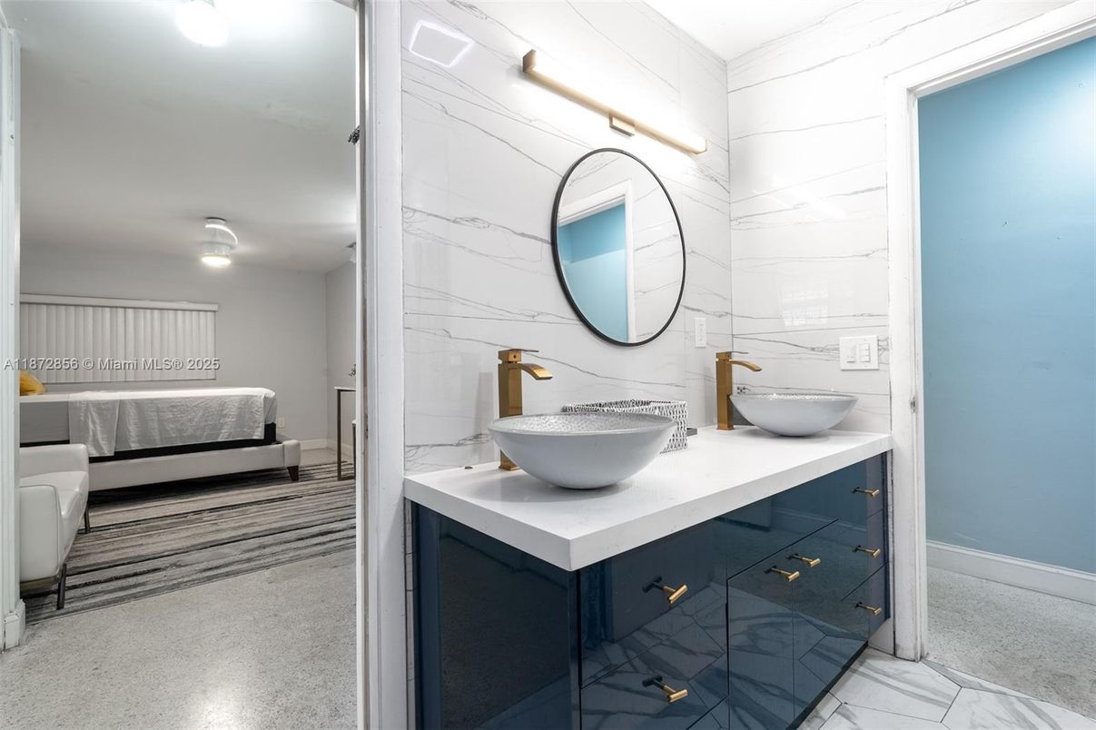 Bathroom, Bedroom, Dual Sink Vanities, Interior, Marble, Marble Walls