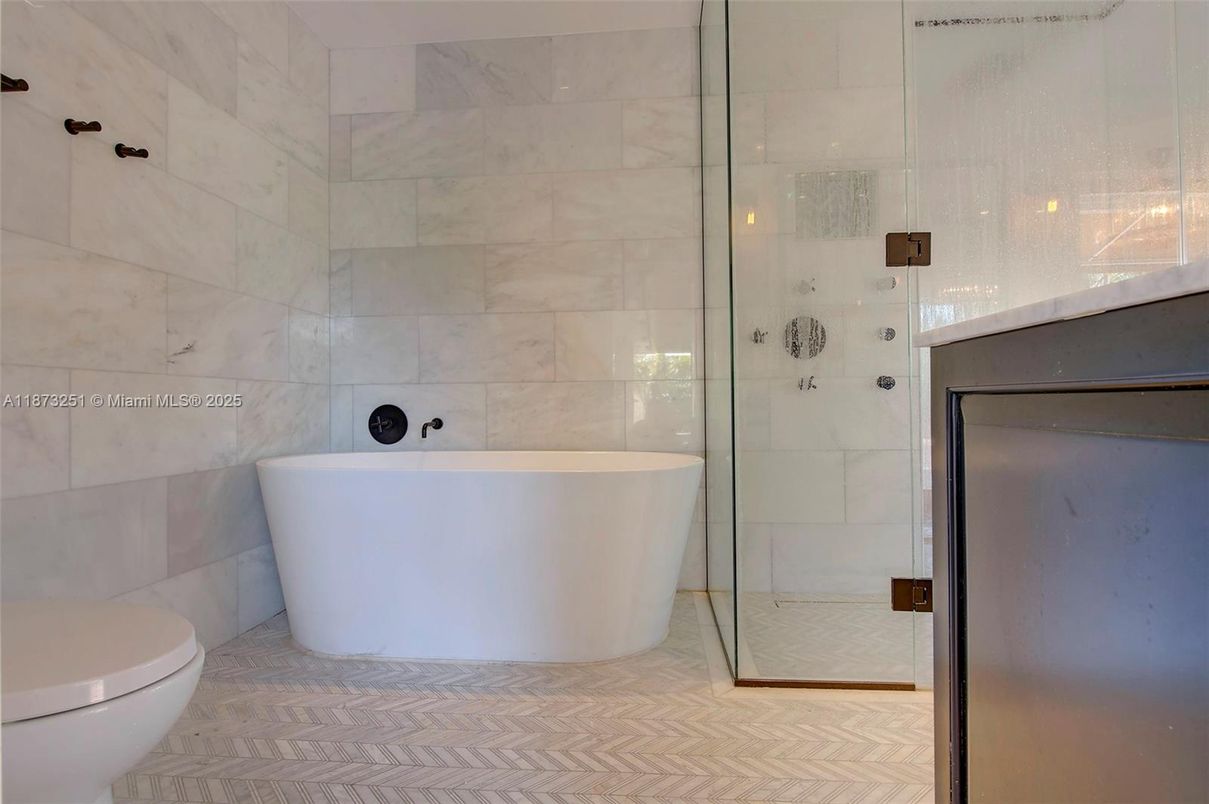 Bathroom, Free Standing Baths, Glass Shower, Interior, Marble Walls