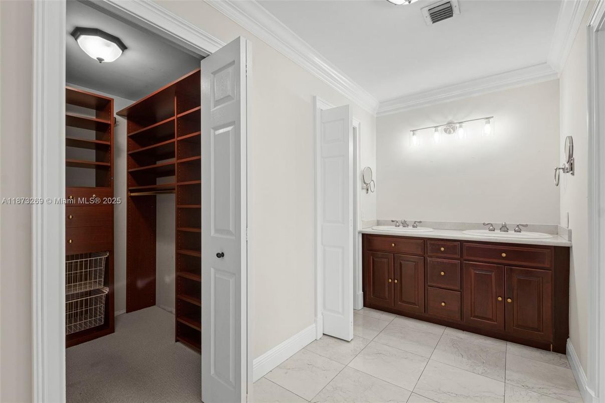 Bathroom, Dual Sink Vanities, Interior, Marble, Walk-in Closets
