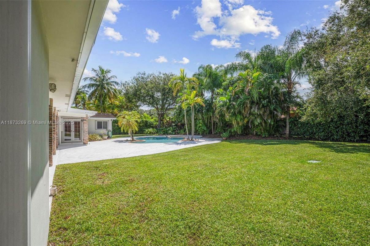 Backyard, Exterior, Pool