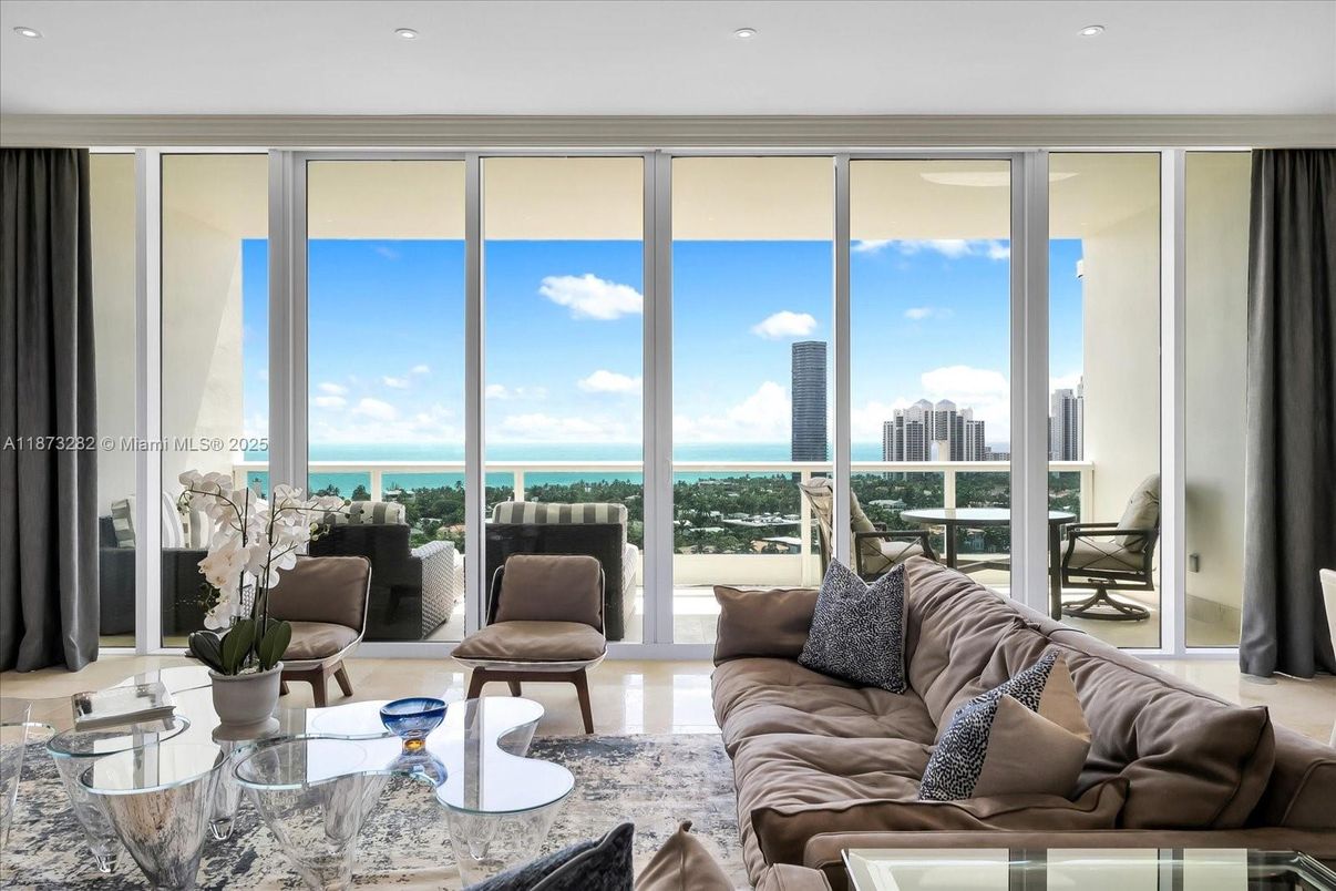 Water, Interior, Living room, Other