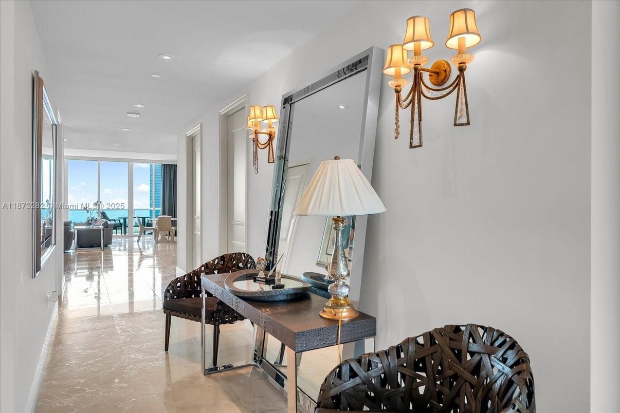 Interior, Recessed Lighting, Water