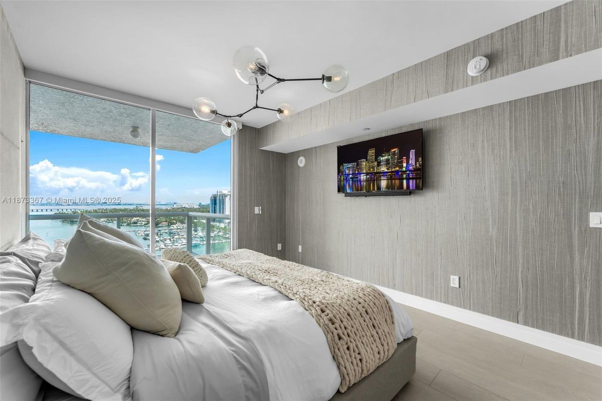 Bedroom, Interior, Pendant Lights, Water, Wood Texture Flooring