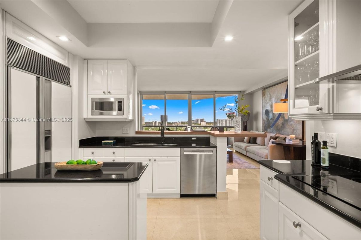 Interior, Kitchen, Living room, Recessed Lighting, Stainless Steel Appliances