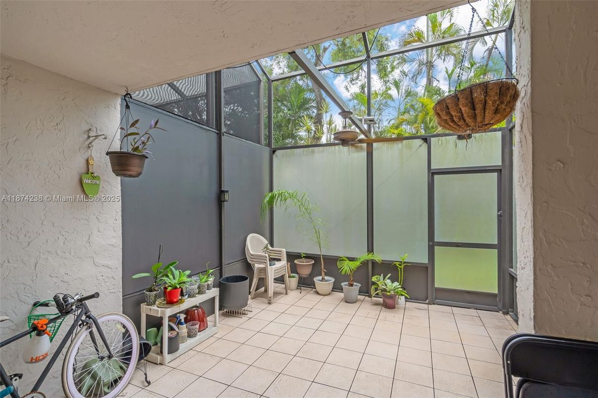 Glass Ceilings, Interior, Sun Room