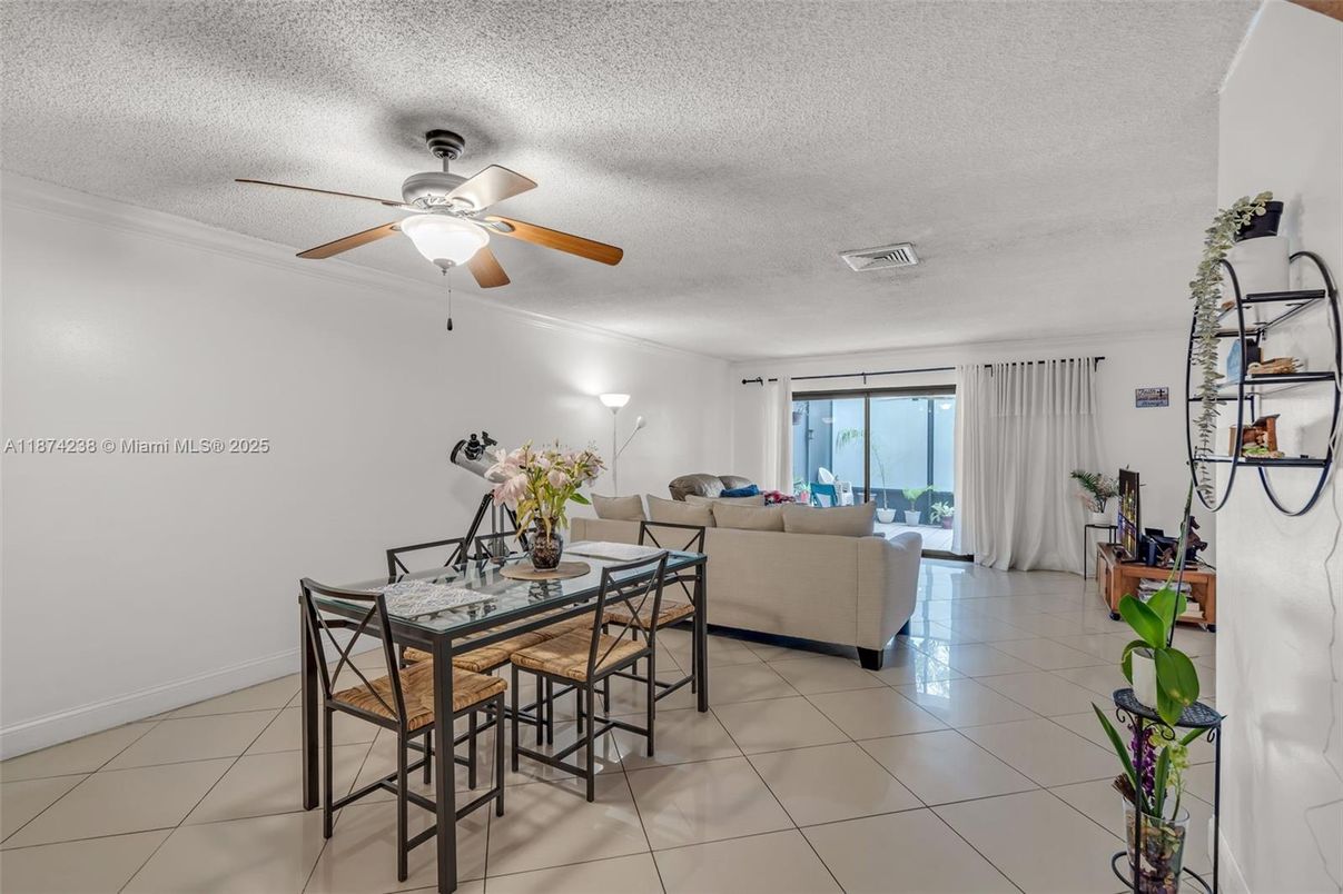 Dining room, Interior, Living room