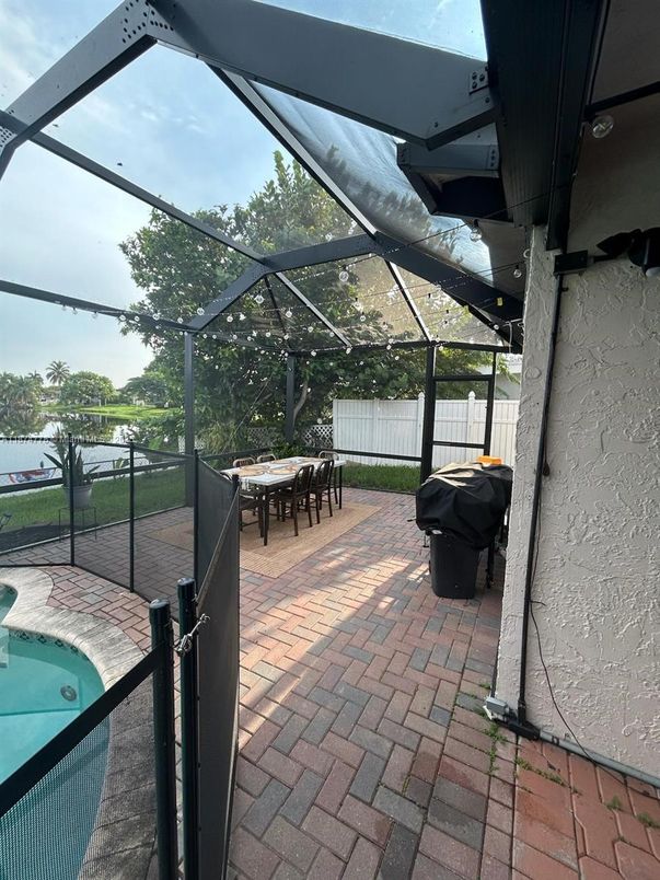 Glass Ceilings, Interior, Pool, Sun Room, Water