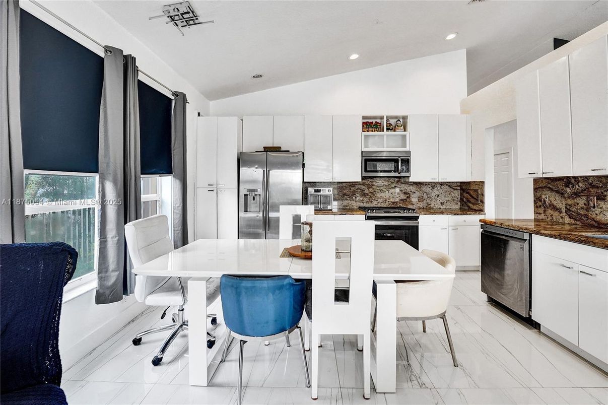 Dining room, Interior, Kitchen, Marble, Recessed Lighting, Stainless Steel Appliances