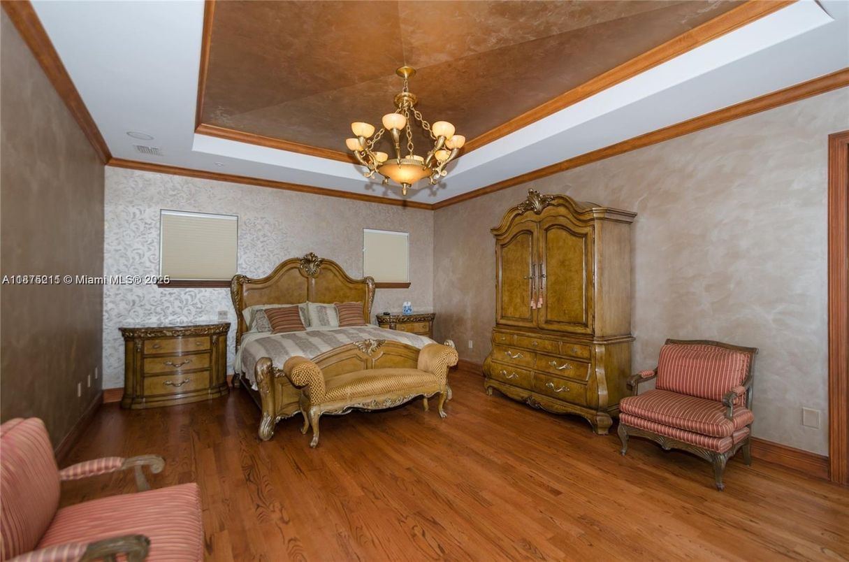 Bedroom, Chandelier, Interior, Wood Texture Flooring