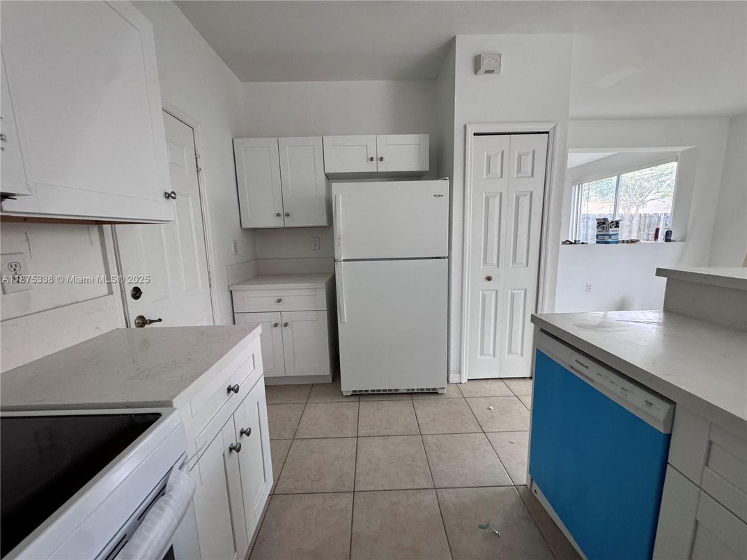 Interior, Kitchen